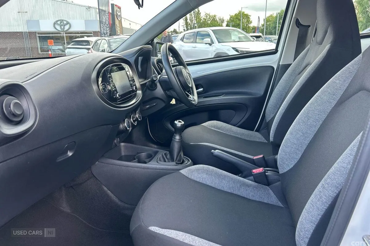 Toyota Aygo X Hatchback, Petrol, 2022, White