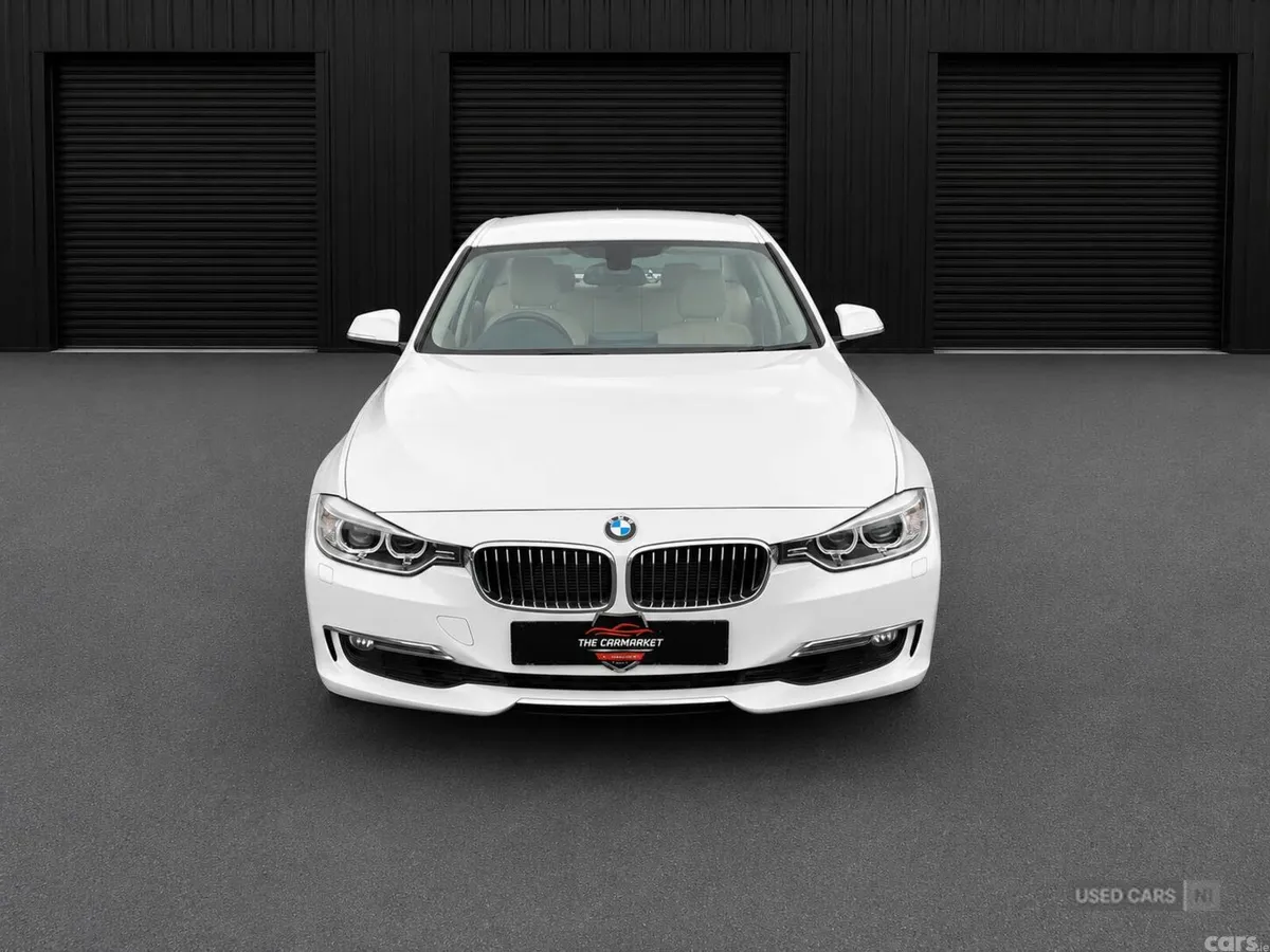 BMW 3-Series , Petrol, 2013, White