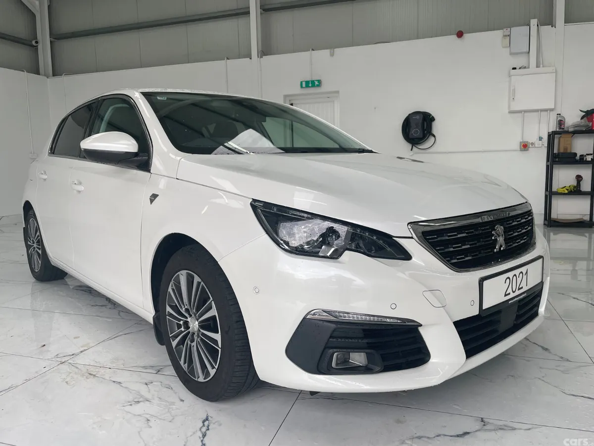 Peugeot 308 Hatchback, Diesel, 2021, White