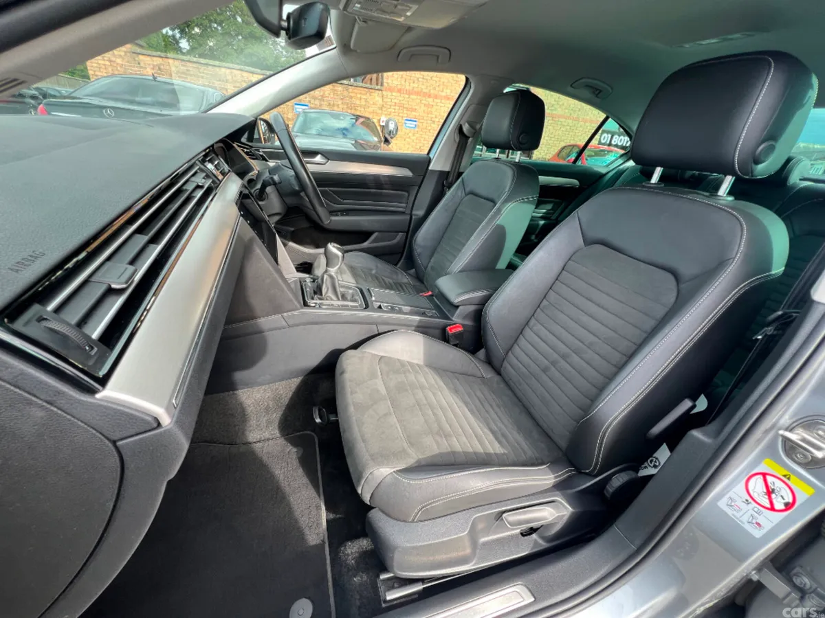 Volkswagen Passat Saloon, Diesel, 2021, Grey