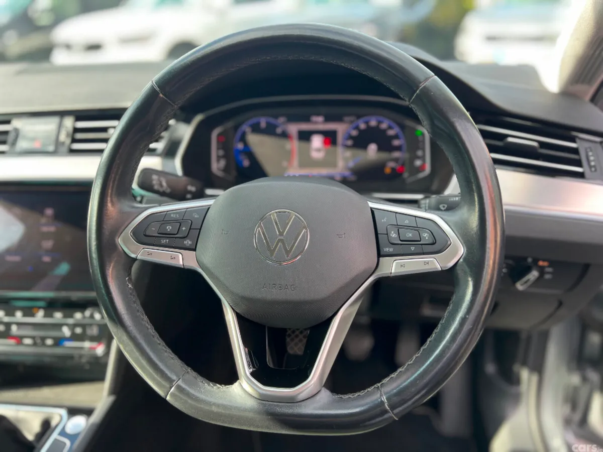 Volkswagen Passat Saloon, Diesel, 2021, Grey