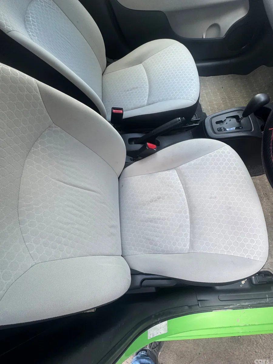 Mitsubishi Mirage Hatchback, Petrol, 2012, Green