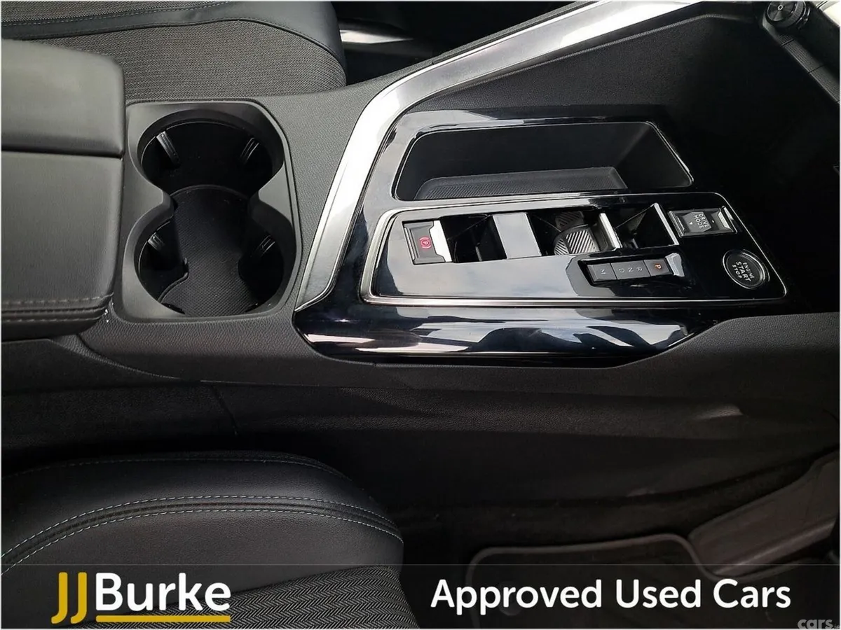 Peugeot 5008 SUV, Diesel, 2024, Grey