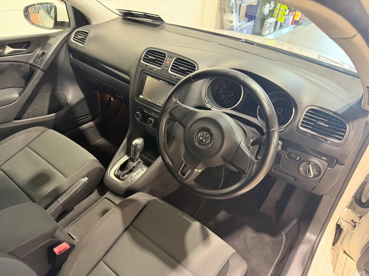 Volkswagen Golf Hatchback, Petrol, 2012, White