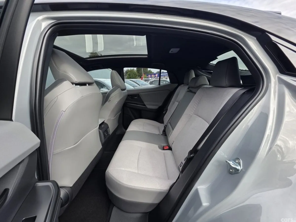 Toyota C-HR SUV, Electric, 2026, Grey