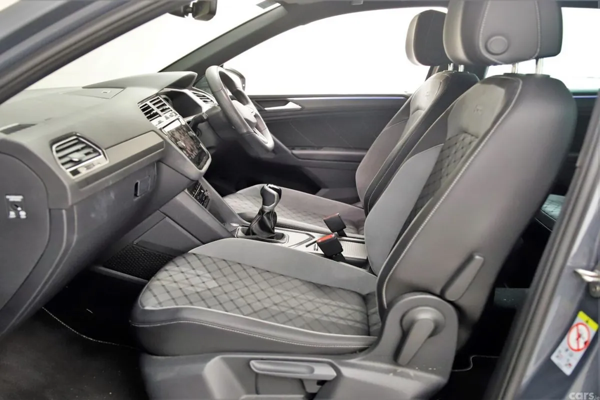 Volkswagen Tiguan SUV, Diesel, 2023, Grey