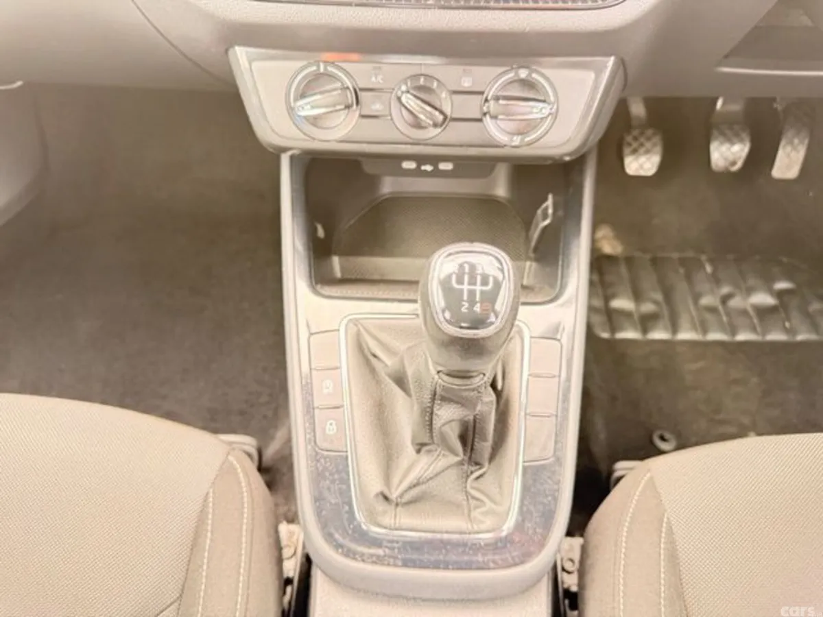 Skoda Fabia Hatchback, Petrol, 2023, White