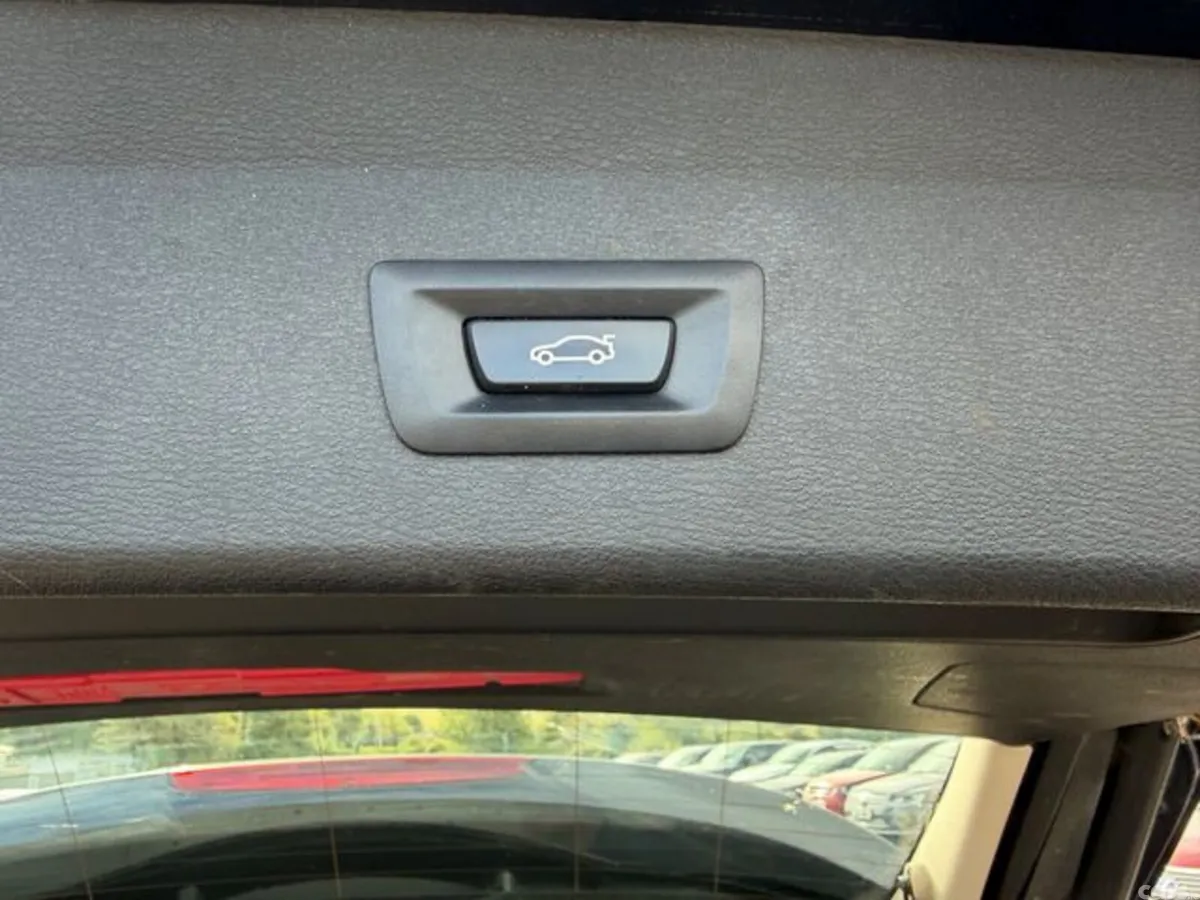 BMW X1 Estate, Diesel, 2018, Black