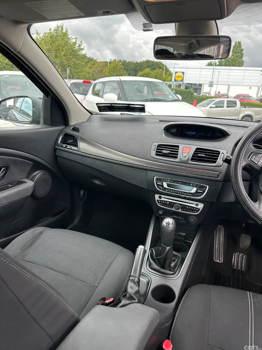 Renault Fluence Saloon, Diesel, 2011, Black