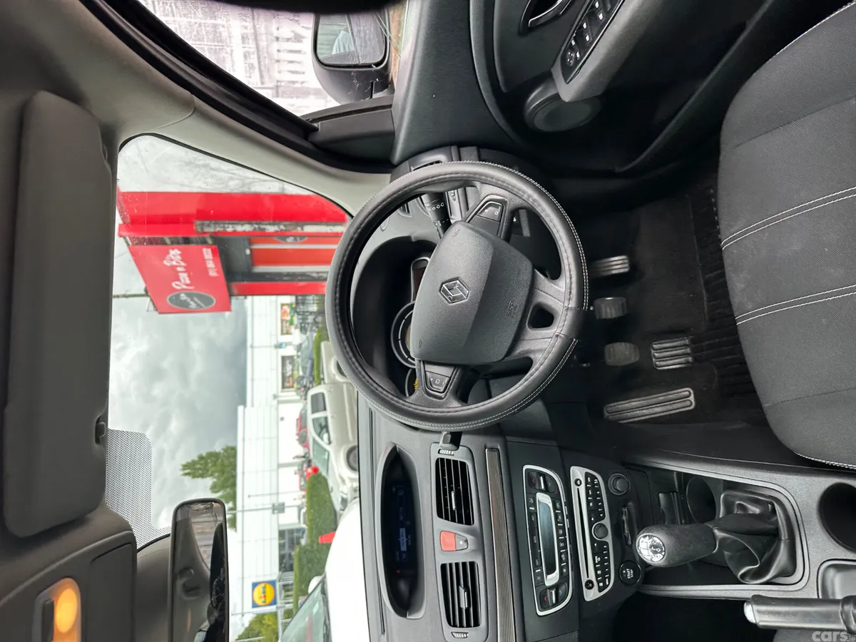 Renault Fluence Saloon, Diesel, 2011, Black