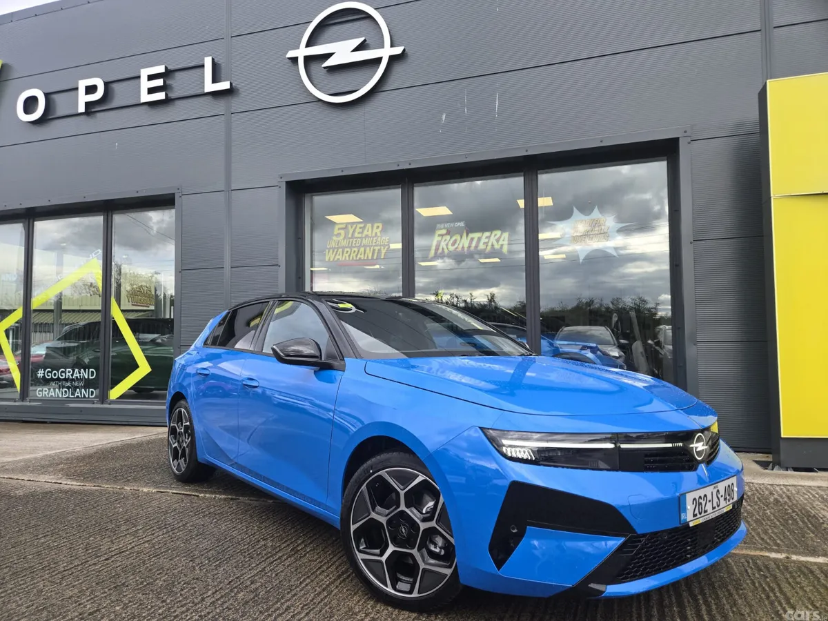 Opel Astra Hatchback, Diesel, 2026, Blue