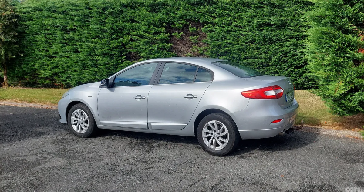 Renault Fluence Saloon, Diesel, 2017, Grey