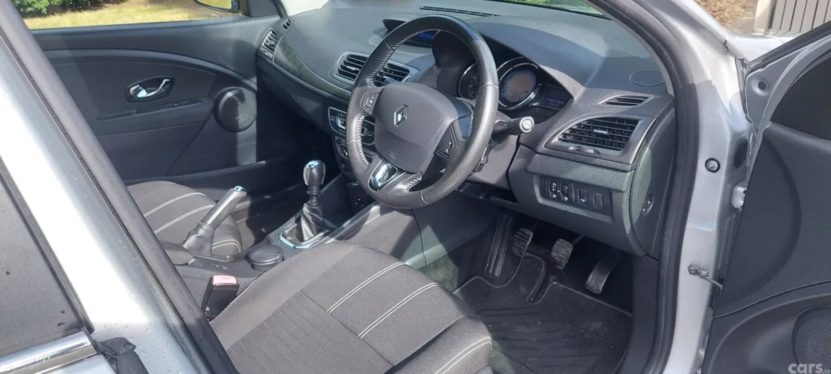 Renault Fluence Saloon, Diesel, 2017, Grey