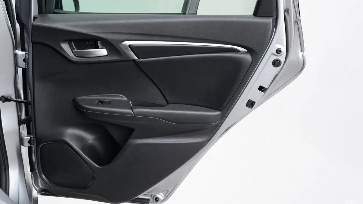 Honda Fit Hatchback, Petrol Hybrid, 2016, Silver