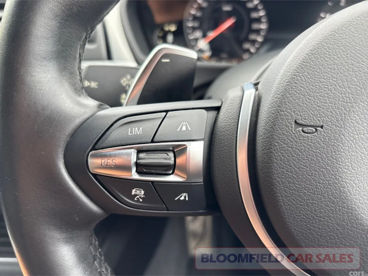 BMW 3-Series Estate, Diesel, 2019, White