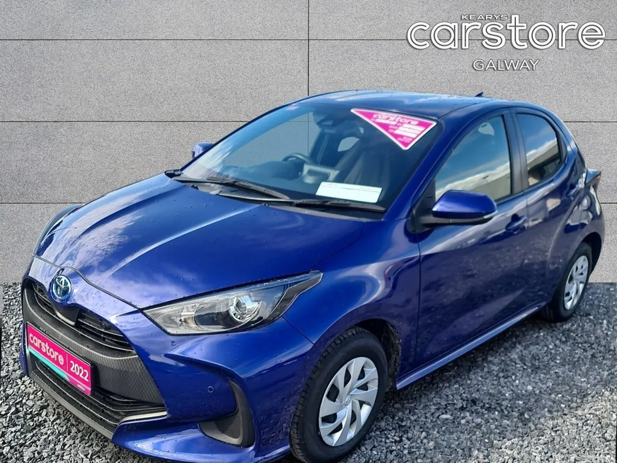 Toyota Yaris Hatchback, Petrol Hybrid, 2022, Blue