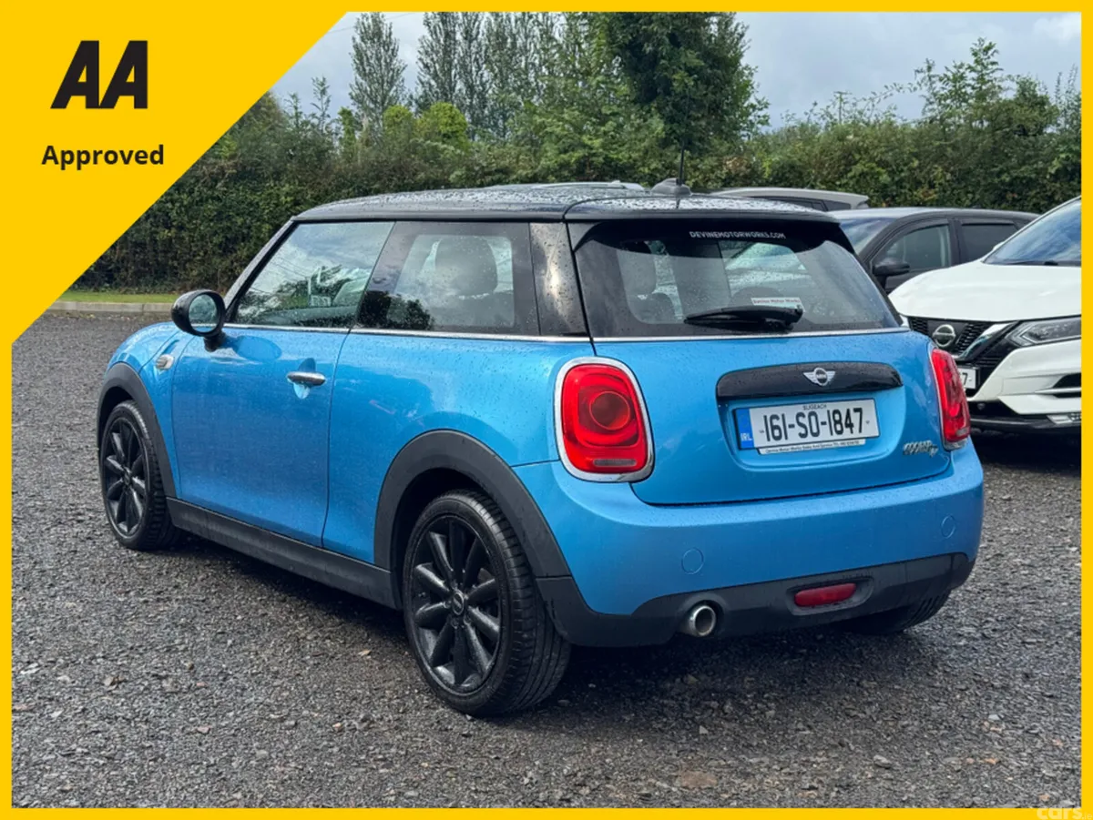 Mini Cooper Hatchback, Diesel, 2016, Blue