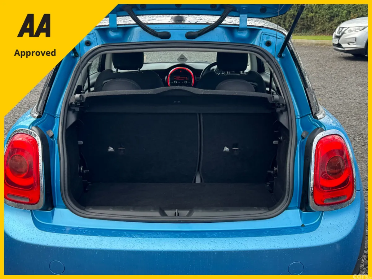 Mini Cooper Hatchback, Diesel, 2016, Blue