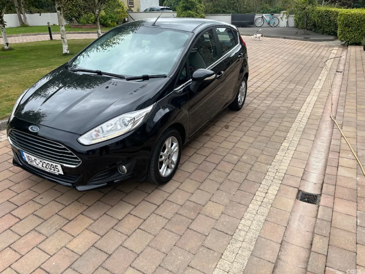 Ford Fiesta Hatchback, Petrol, 2016, Black