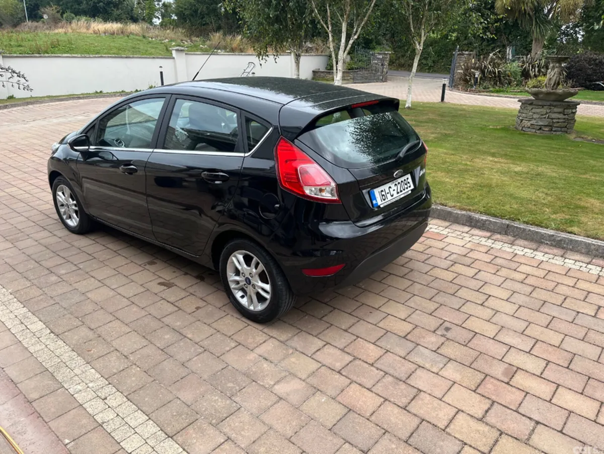 Ford Fiesta Hatchback, Petrol, 2016, Black