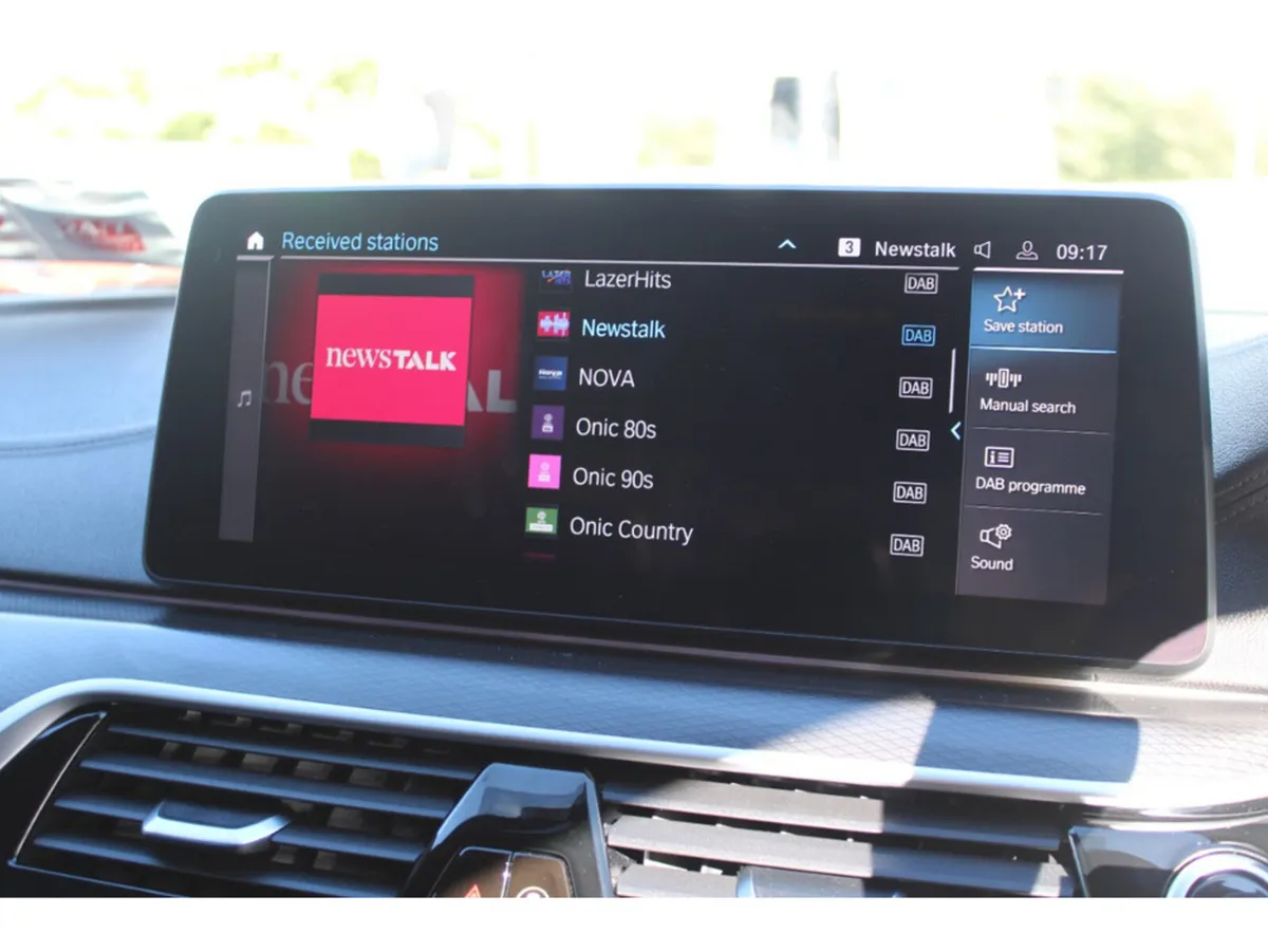 BMW 5-Series Saloon, Petrol Plug-in Hybrid, 2021, Blue