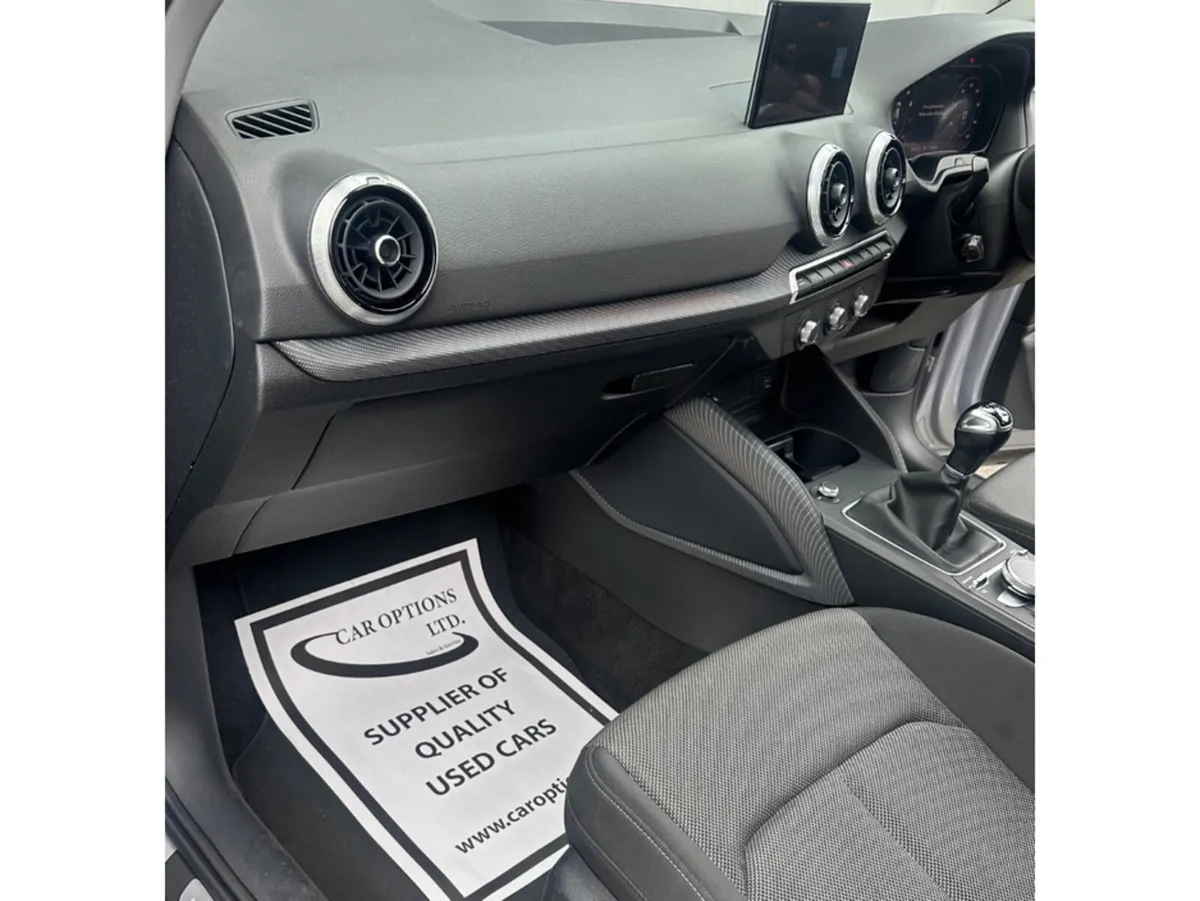 Audi Q2 Estate, Petrol, 2021, Silver