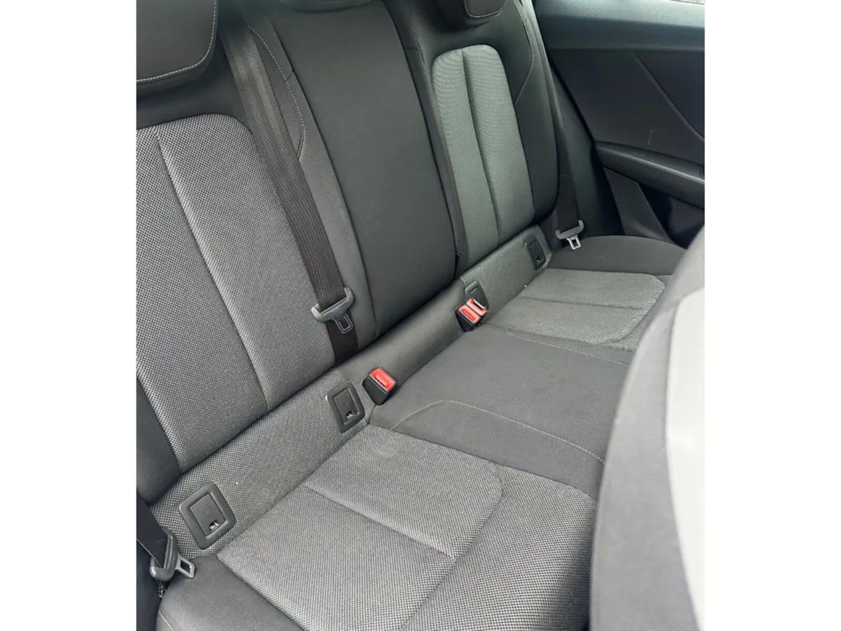 Audi Q2 Estate, Petrol, 2021, Silver