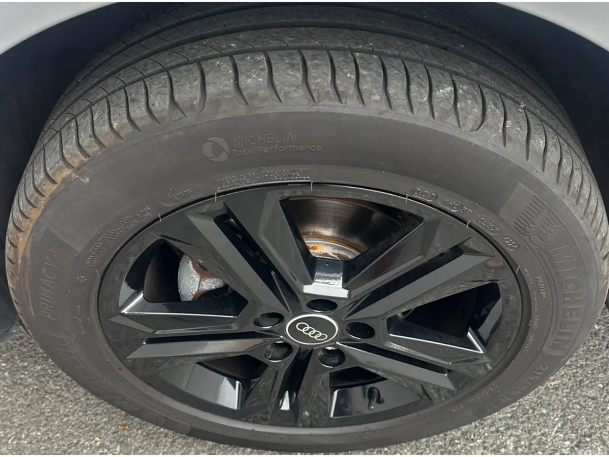 Audi Q2 Estate, Petrol, 2021, Silver