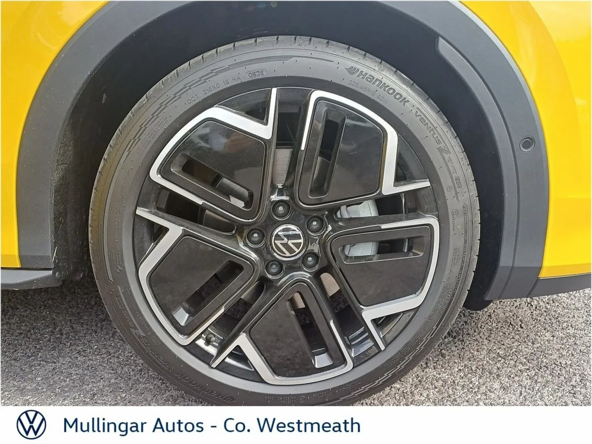 Volkswagen T-Roc SUV, Petrol Hybrid, 2026, Yellow