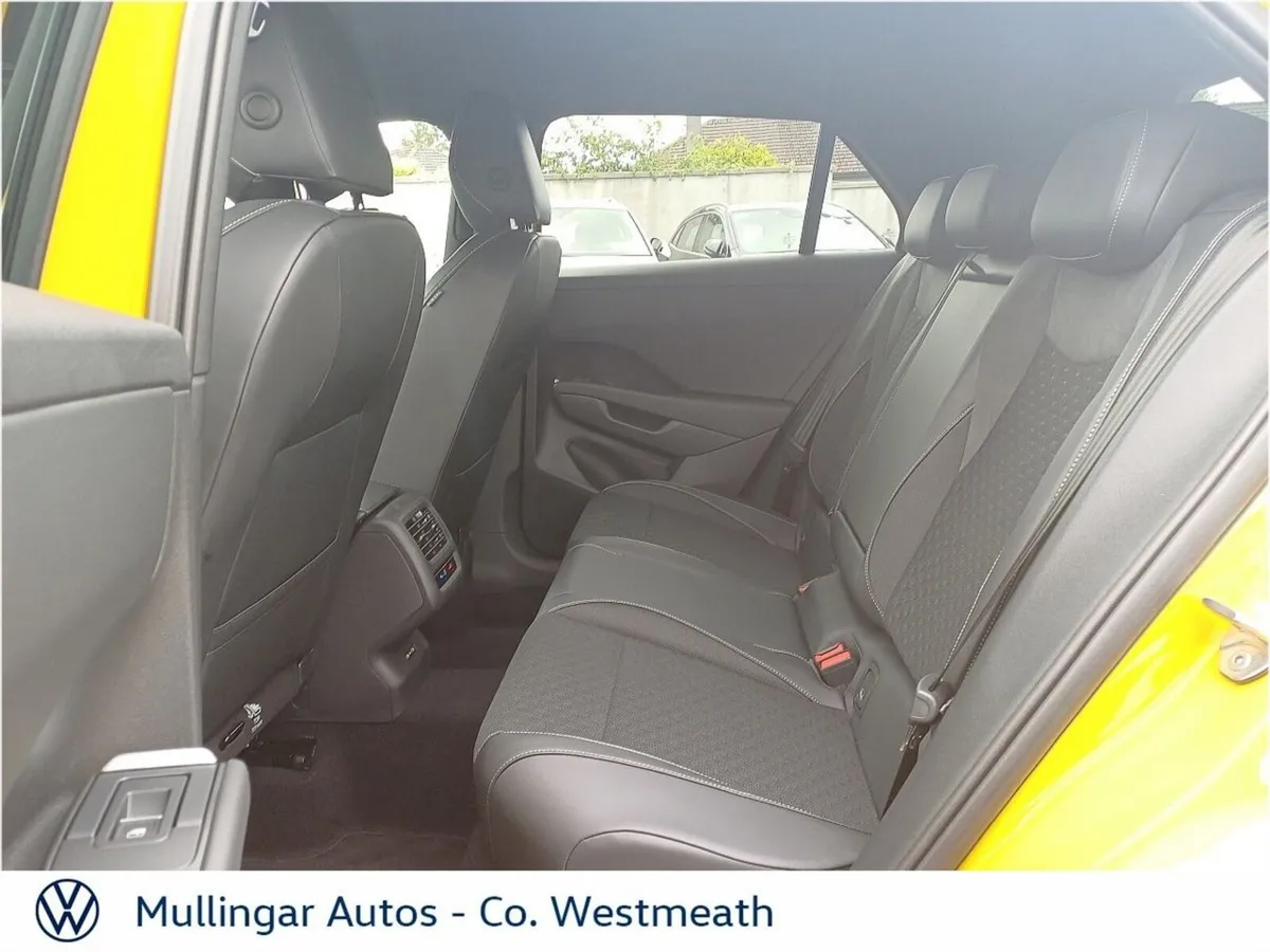 Volkswagen T-Roc SUV, Petrol Hybrid, 2026, Yellow
