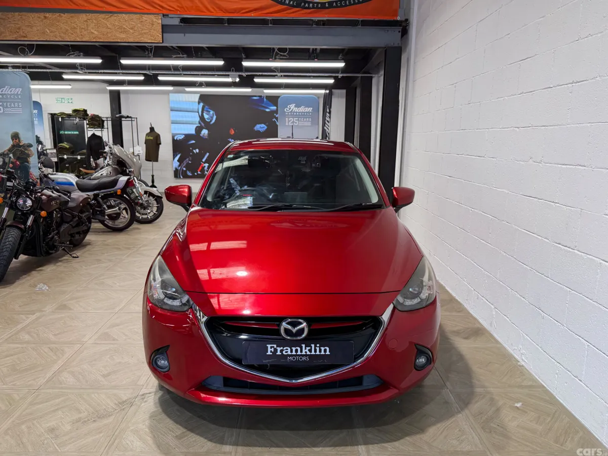 Mazda Demio MPV, Diesel, 2015, Red