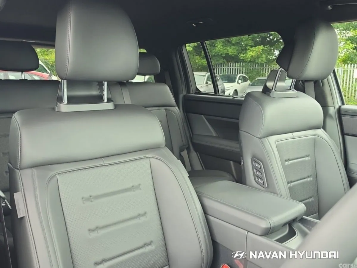 Hyundai Santa Fe SUV, Petrol Plug-in Hybrid, 2026, Blue