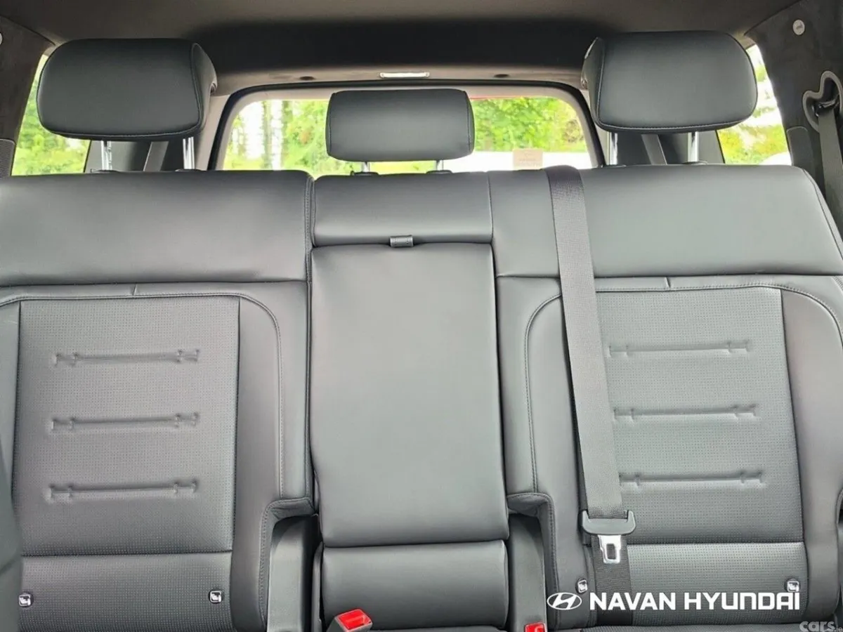 Hyundai Santa Fe SUV, Petrol Plug-in Hybrid, 2026, Blue