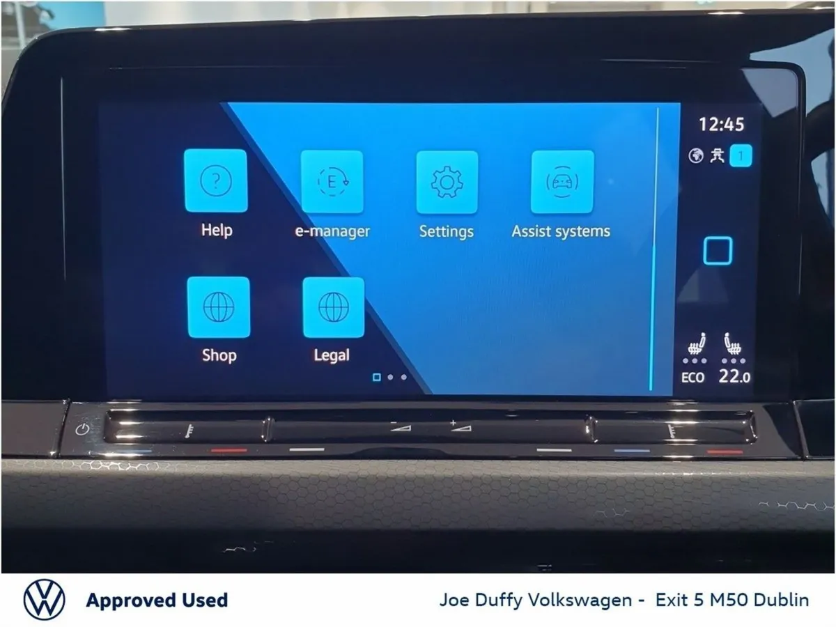 Volkswagen Golf Estate, Petrol Plug-in Hybrid, 2023, Red