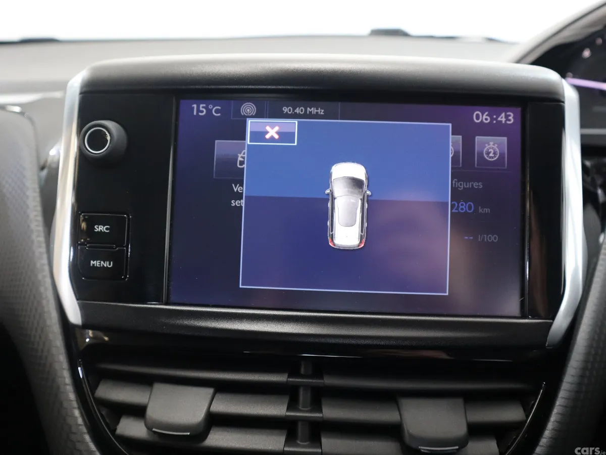 Peugeot 2008 SUV, Diesel, 2016, Grey