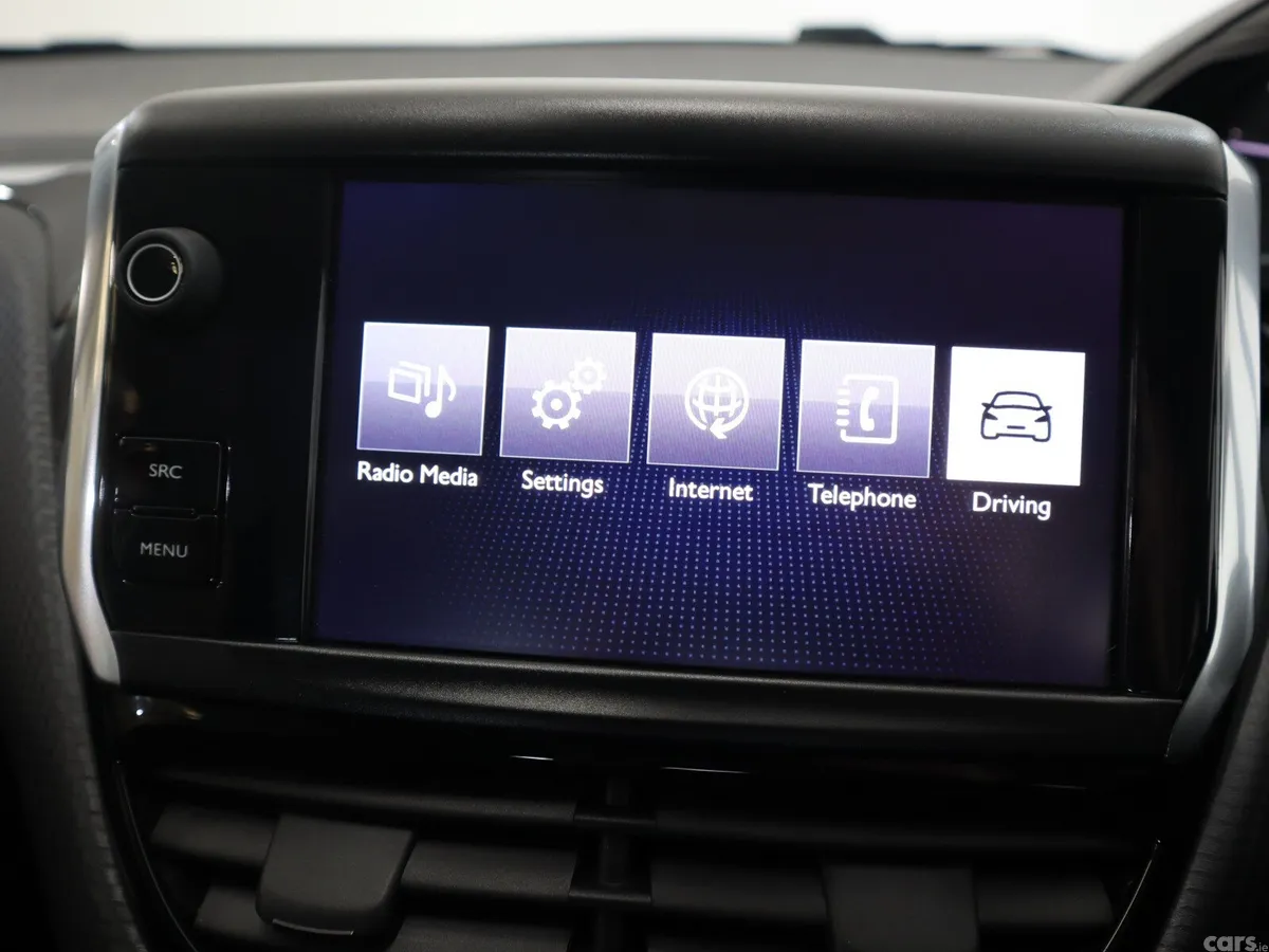 Peugeot 2008 SUV, Diesel, 2016, Grey