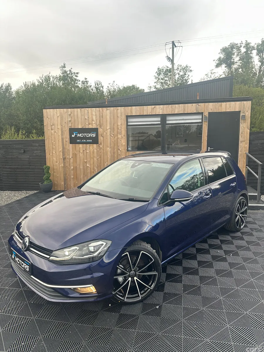 Volkswagen Golf Hatchback, Petrol, 2019, Blue
