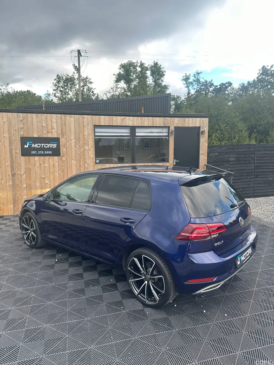 Volkswagen Golf Hatchback, Petrol, 2019, Blue
