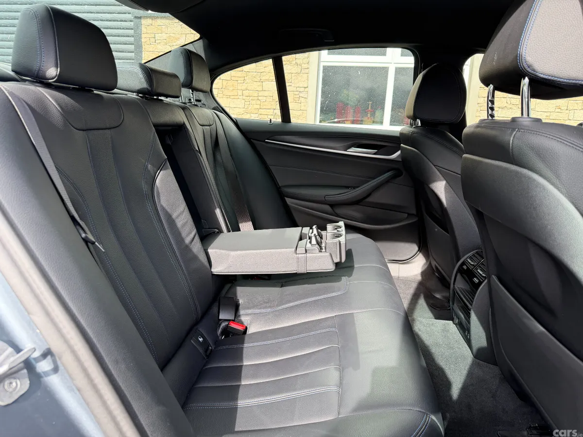 BMW 5-Series Saloon, Diesel, 2022, Blue