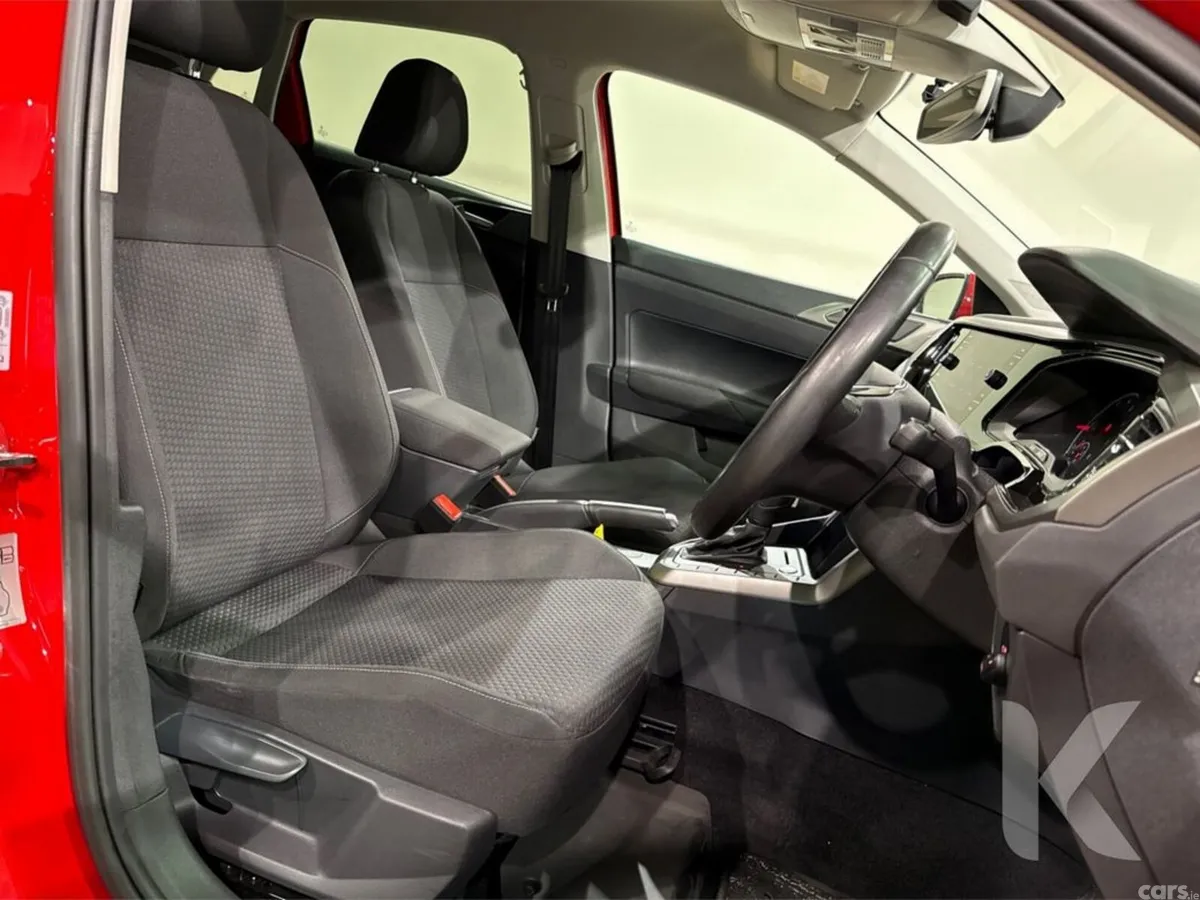 Volkswagen Polo Hatchback, Petrol, 2021, Red
