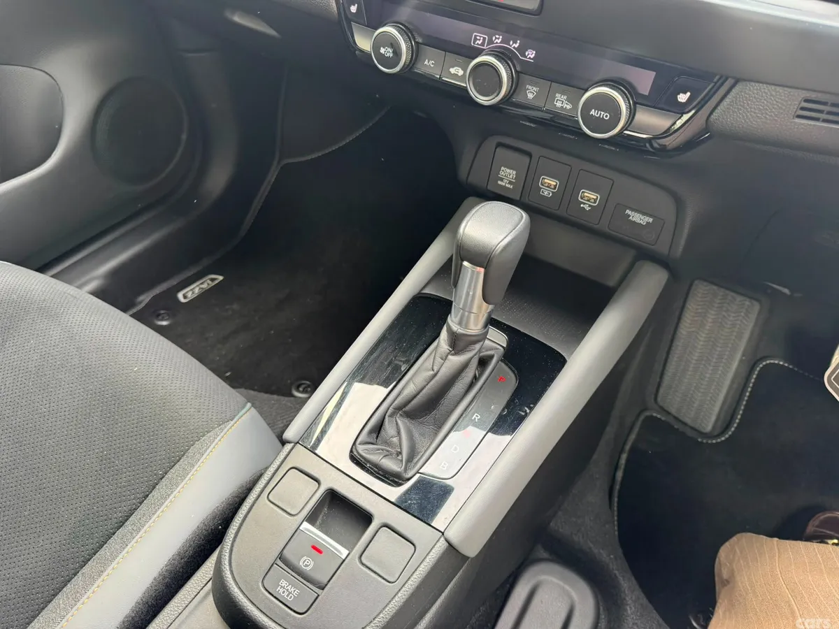 Honda Jazz Hatchback, Petrol Hybrid, 2024, White