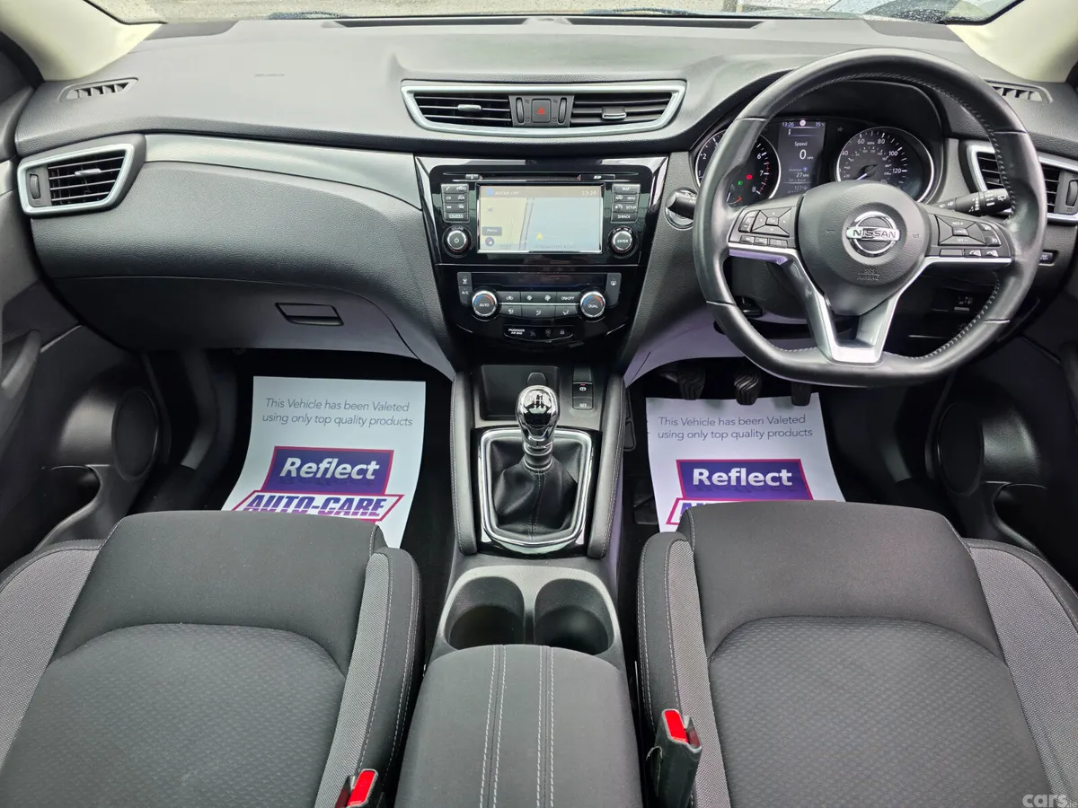 Nissan Qashqai SUV, Petrol, 2018, Grey