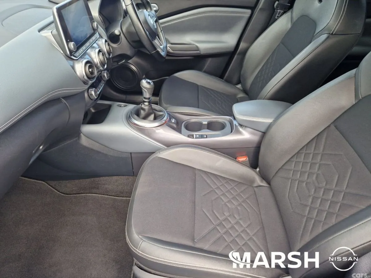 Nissan Juke SUV, Petrol, 2022, Blue