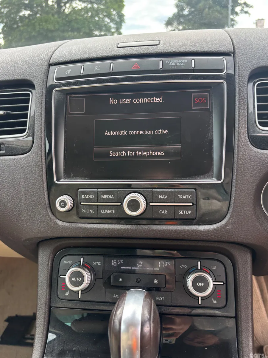 Volkswagen Touareg SUV, Diesel, 2016, Silver