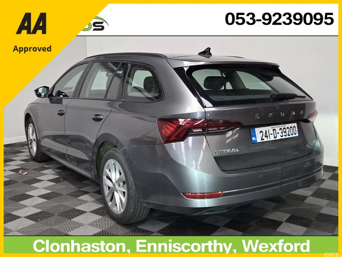 Skoda Octavia Estate, Diesel, 2024, Grey
