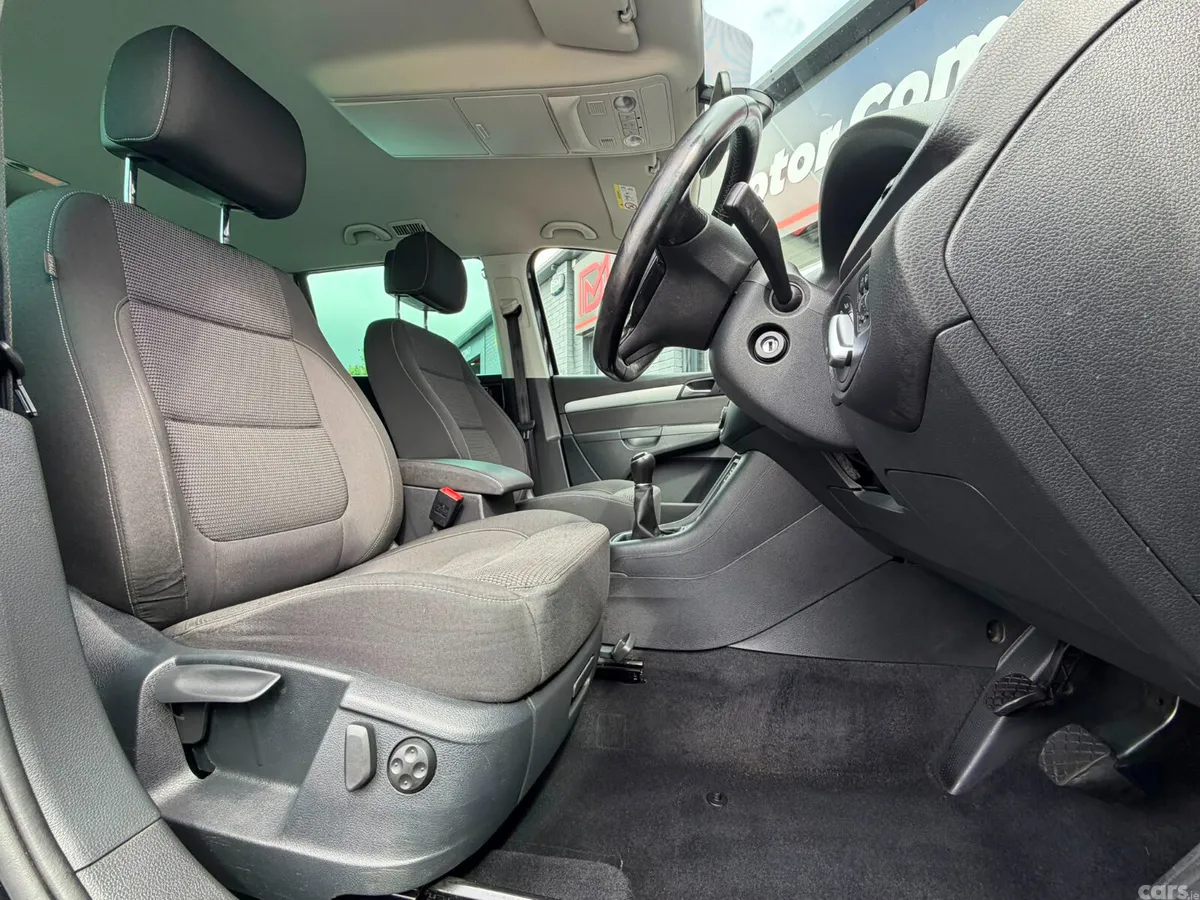 Volkswagen Sharan MPV, Diesel, 2017, Black