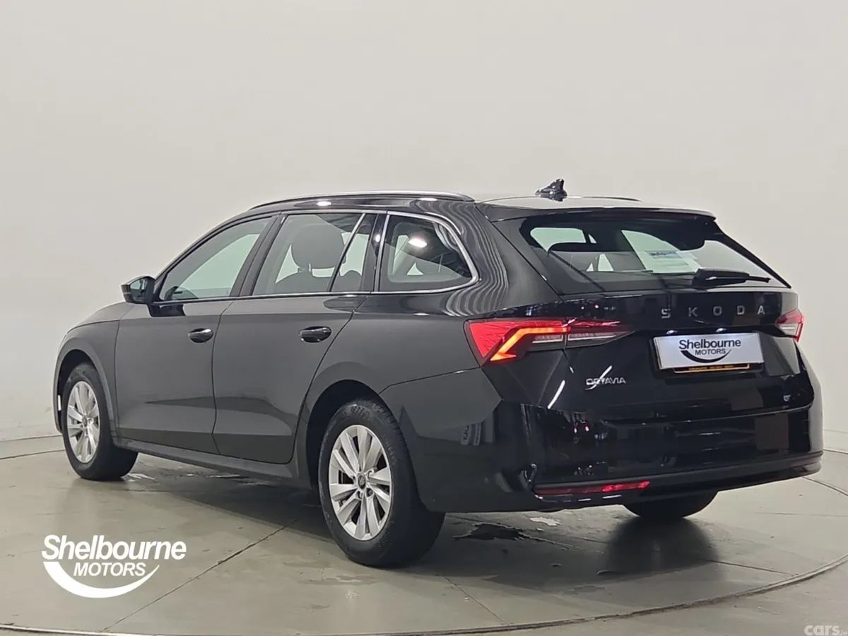 Skoda Octavia Estate, Diesel, 2025, Black