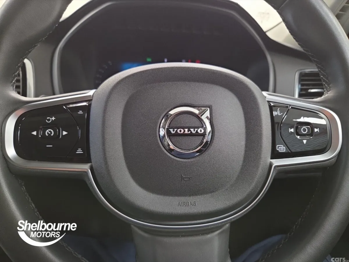 Volvo XC90 Estate, Petrol, 2024, Black