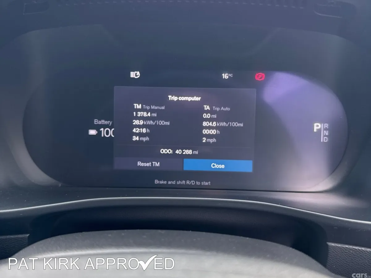 Volvo XC40 Estate, Electric, 2023, Blue