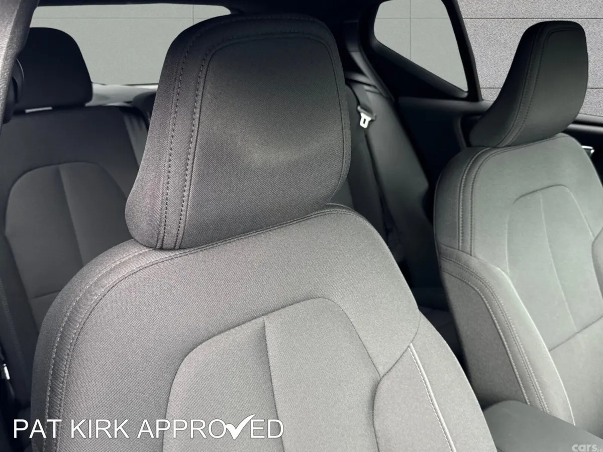 Volvo XC40 Estate, Electric, 2023, Blue